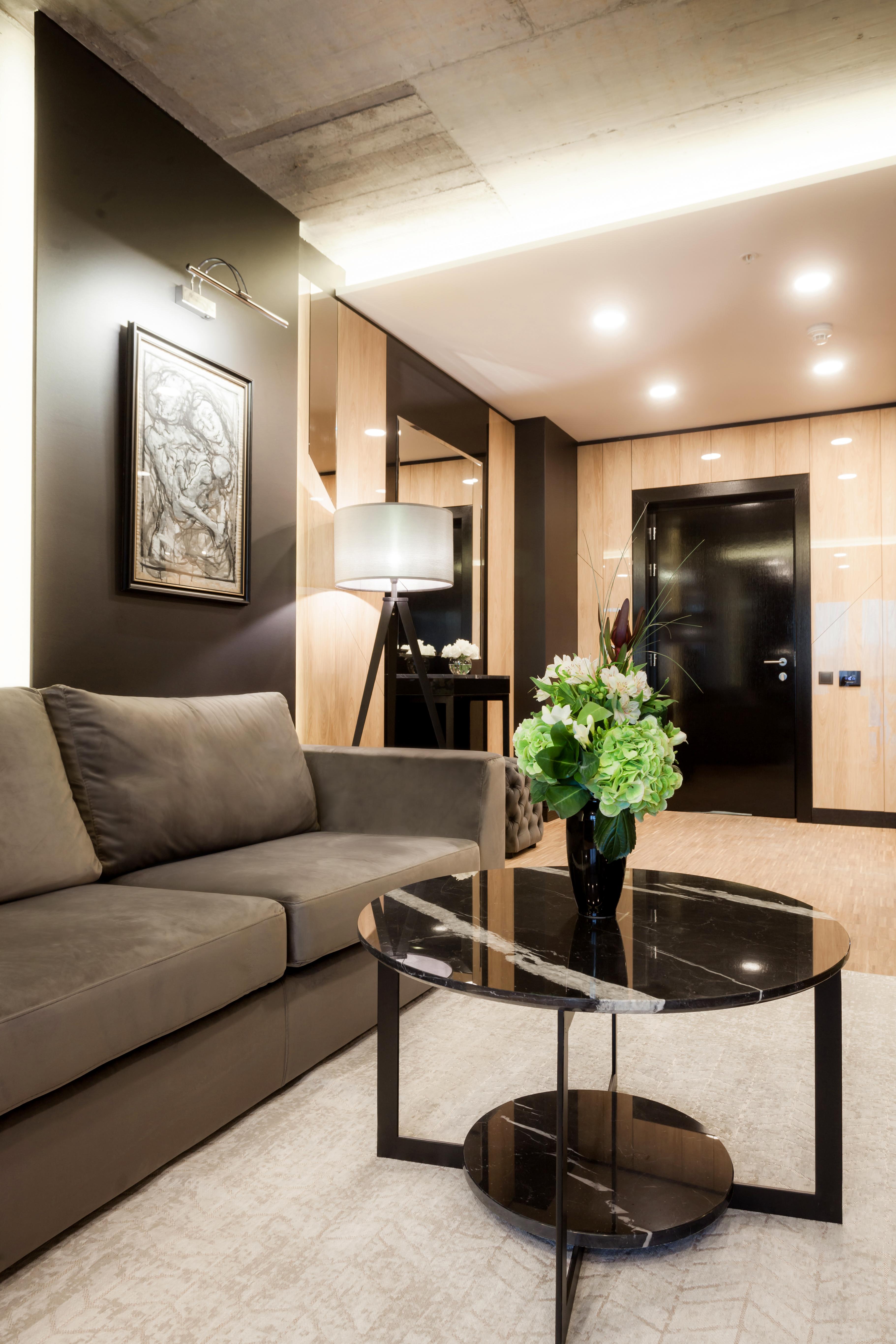 Hotel Platinia Cluj-Napoca Exterior foto A suite at the Mandarin Oriental, Munich