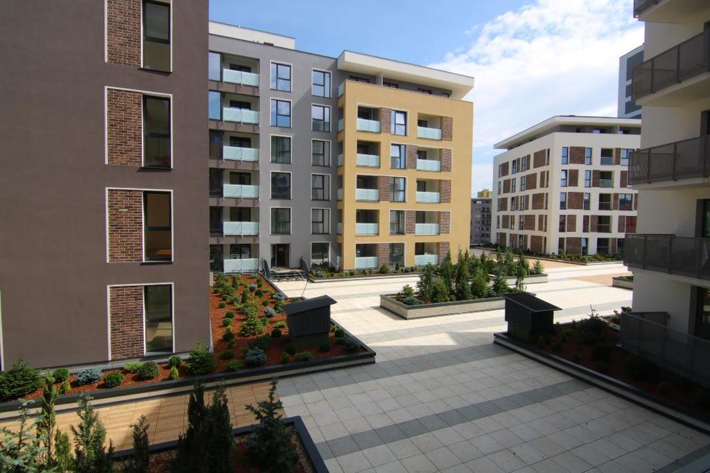 Hotel Platinia Cluj-Napoca Exterior foto Residential buildings in the new town